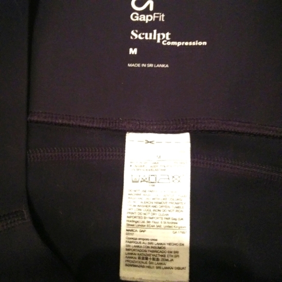 GAP Activewear navy blue crop leggings Size M - Picture 3 of 4
